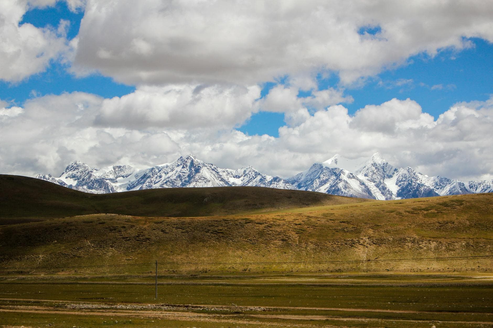 High Tibetan plateau landscape